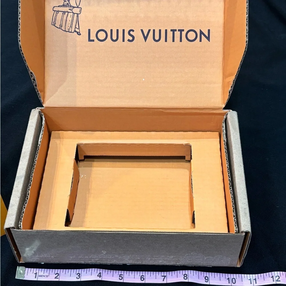 Louis Vuitton EMPTY Shipping Box, Gift Bag, EMPTY Wallet Sized Box, Gift Tag